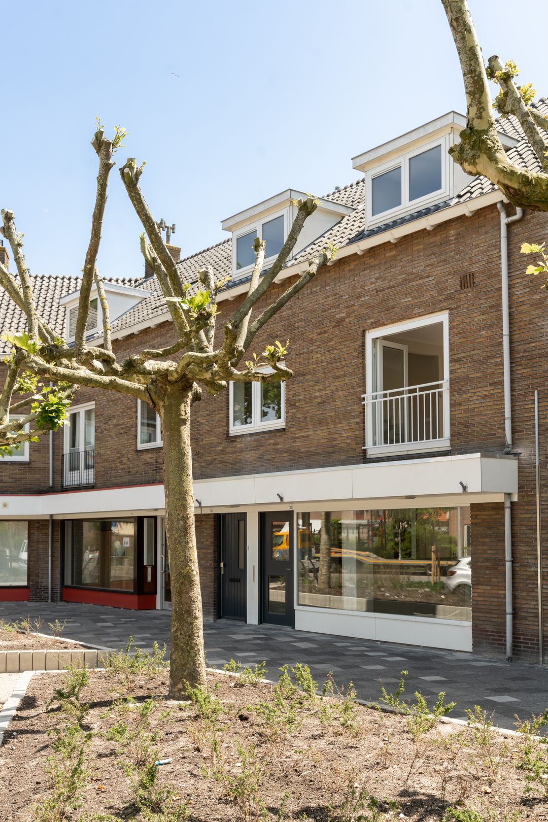 Photo 52 of Hueseplein 14