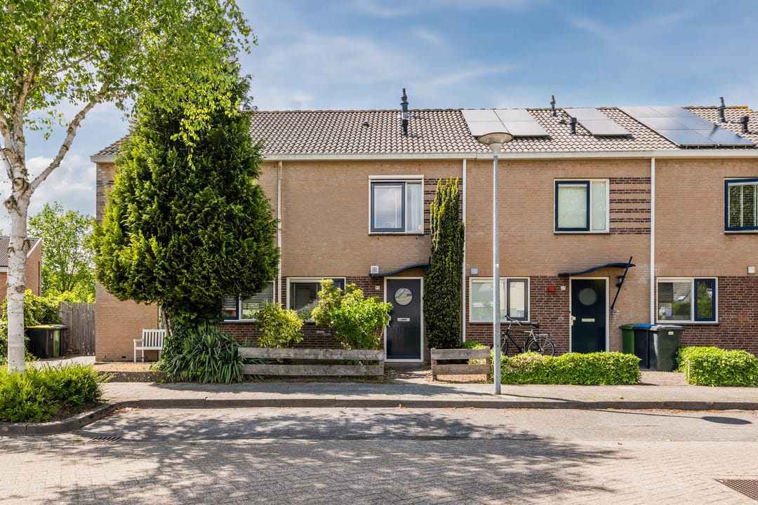 Photo 1 of Saffierstoep 90