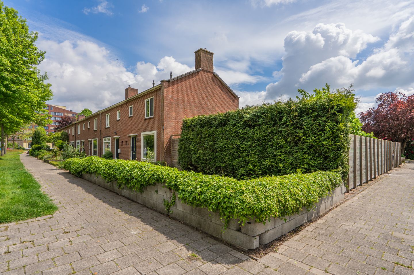 Photo 4 of van Heuven Goedhartlaan 13