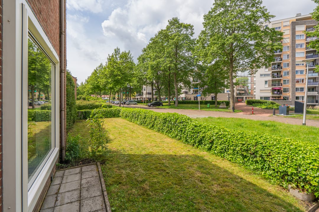 Photo 7 of van Heuven Goedhartlaan 13