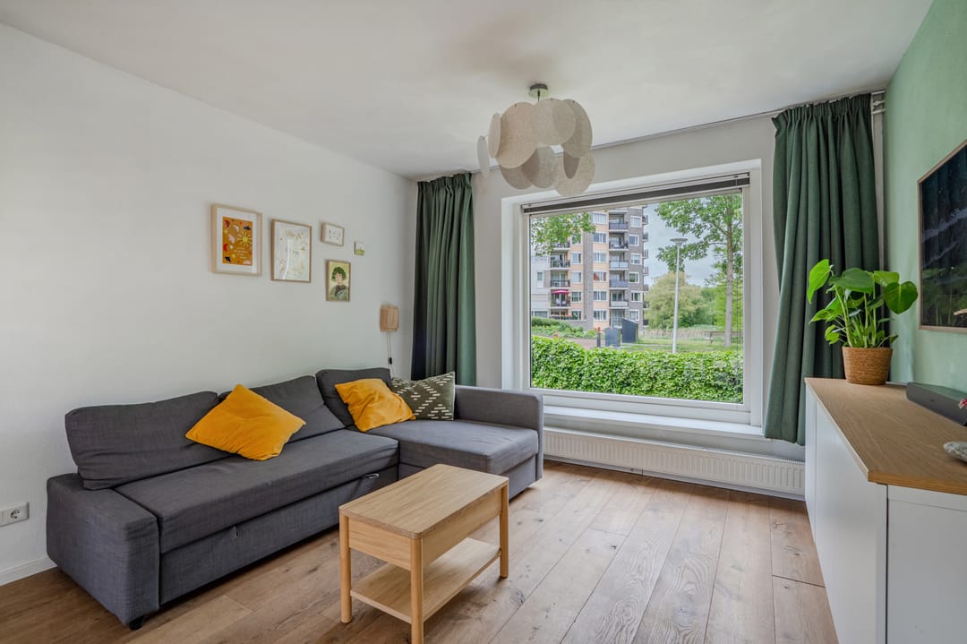 Photo 13 of van Heuven Goedhartlaan 13