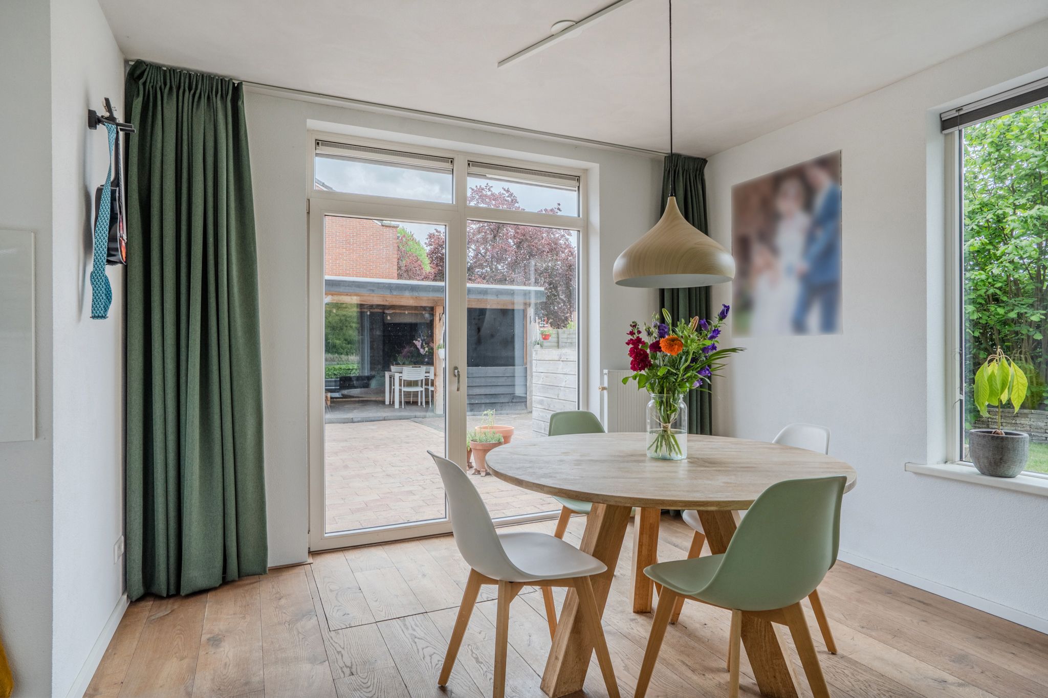 Photo 18 of van Heuven Goedhartlaan 13
