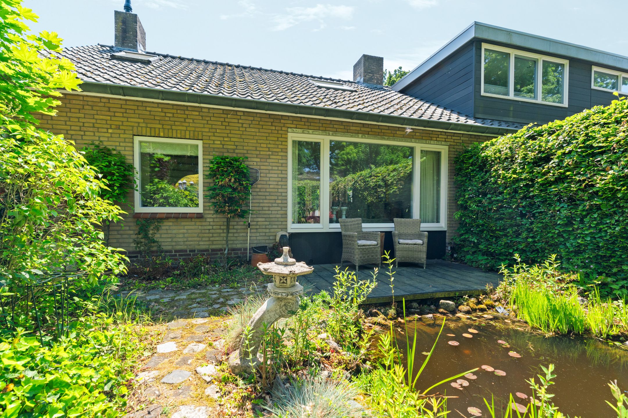 Photo 36 of Johannes Vermeerstraat 6