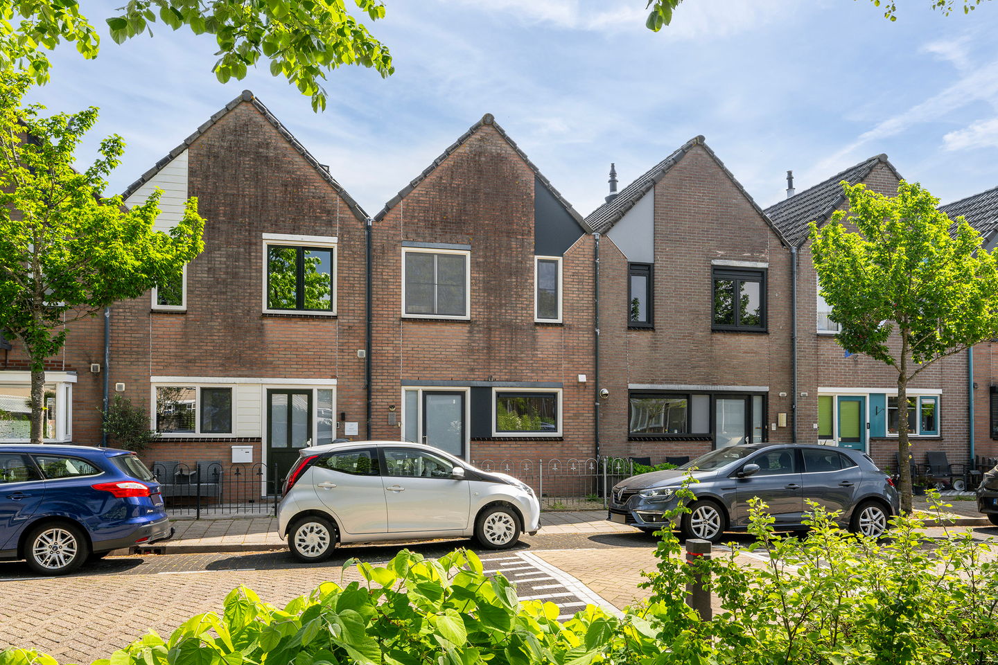 Foto 1 van Sutoriusstraat 15