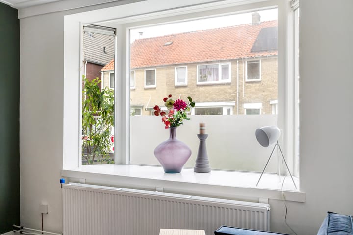 Hoekwoning te koop: Willem Loréstraat 146, Leeuwarden