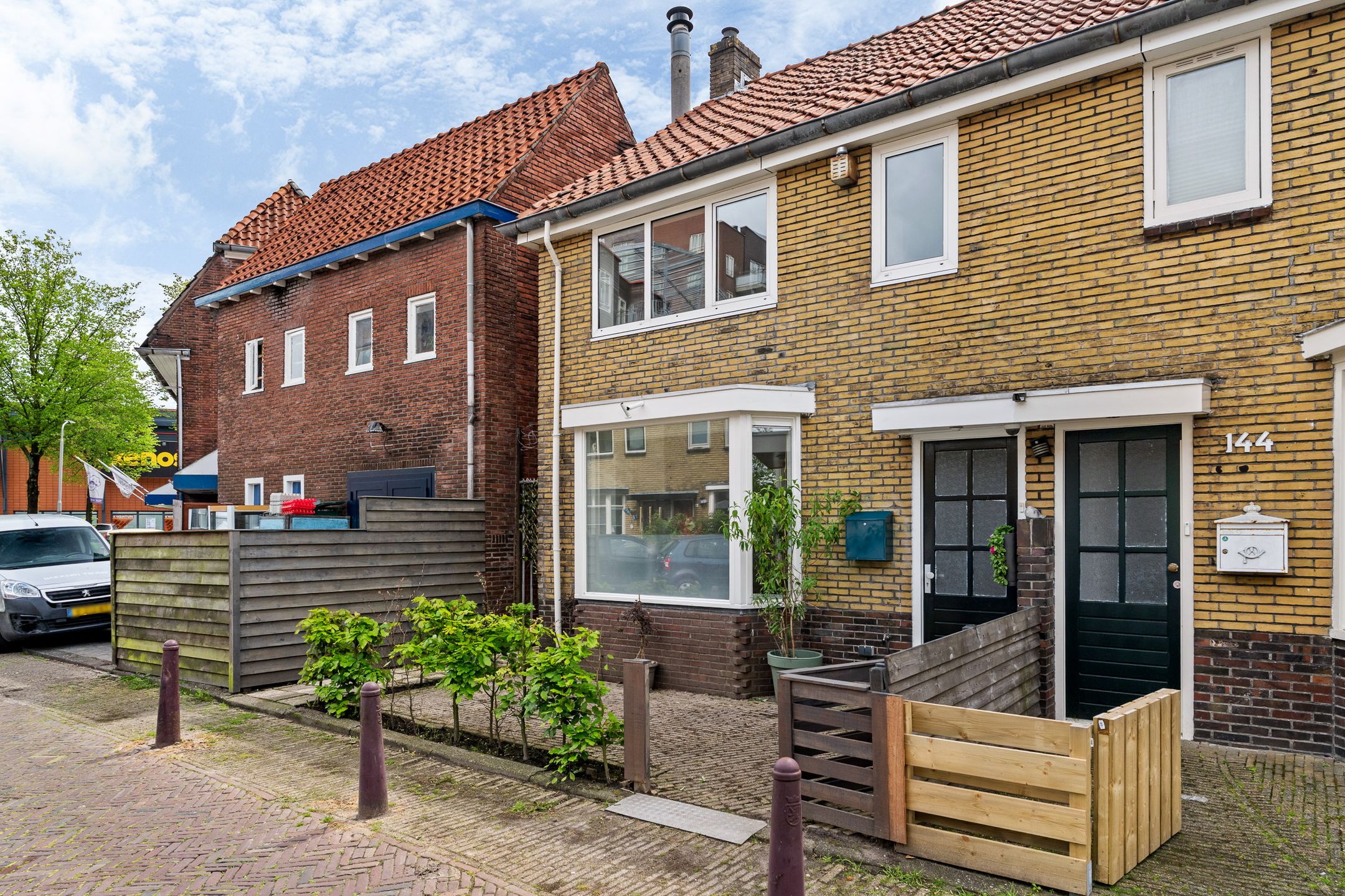 Photo 36 of Willem Loréstraat 146