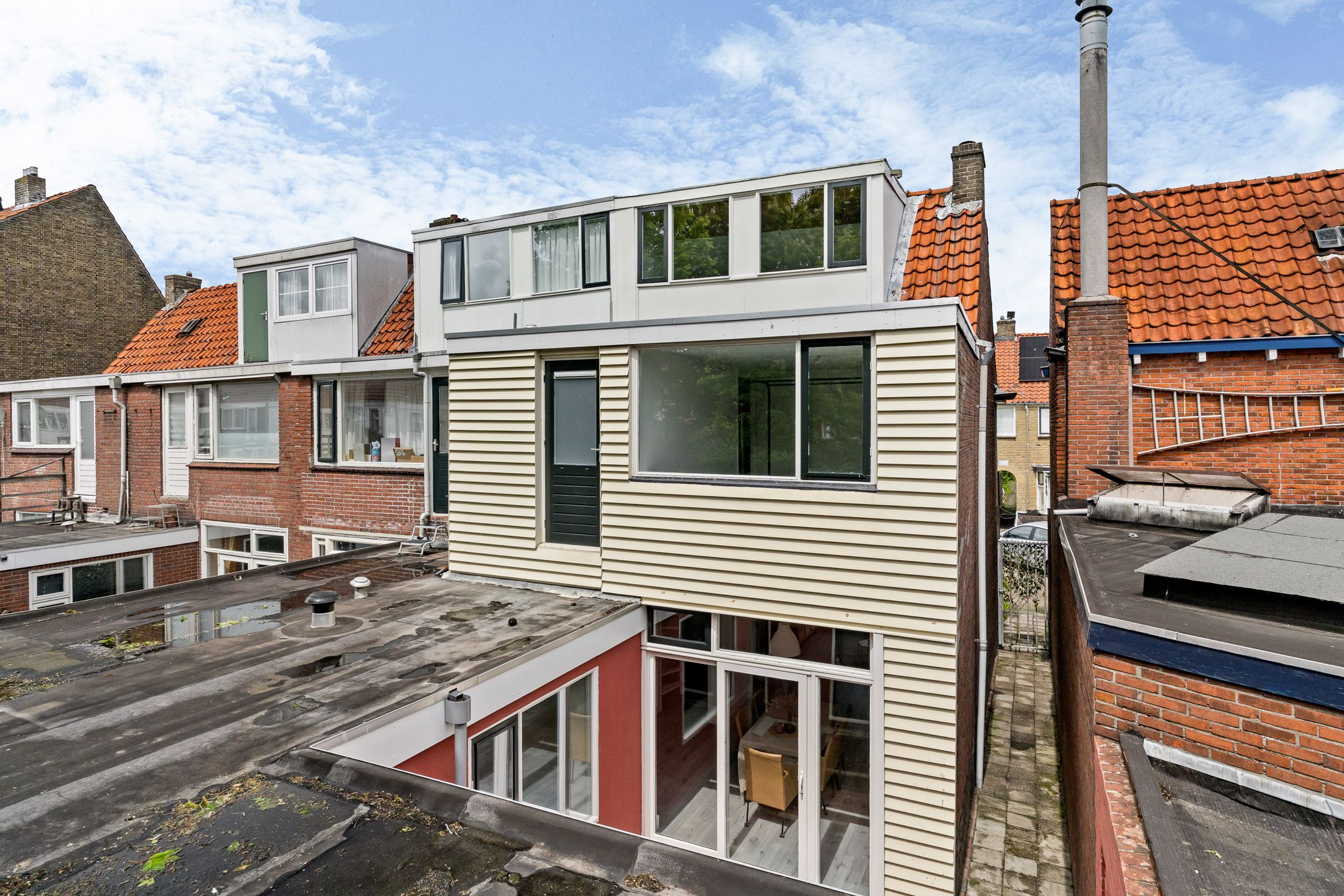 Photo 18 of Willem Loréstraat 146