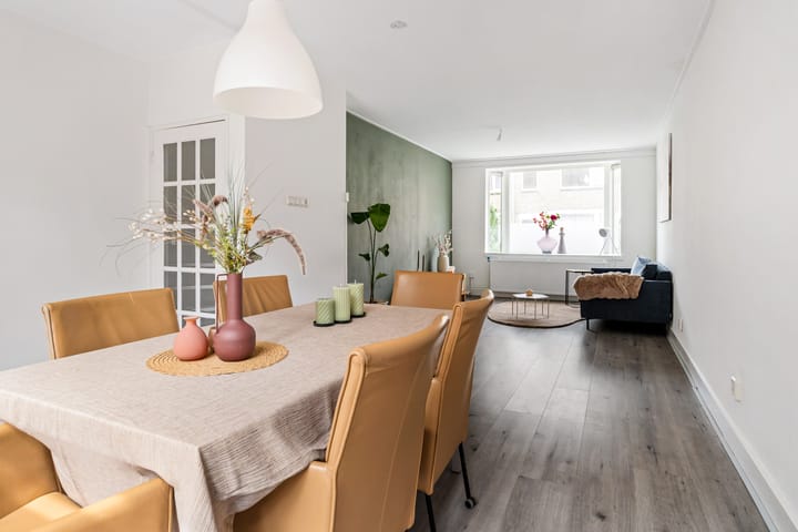Hoekwoning te koop: Willem Loréstraat 146, Leeuwarden