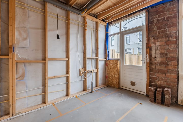 Foto 4 van Warmoesstraat 81