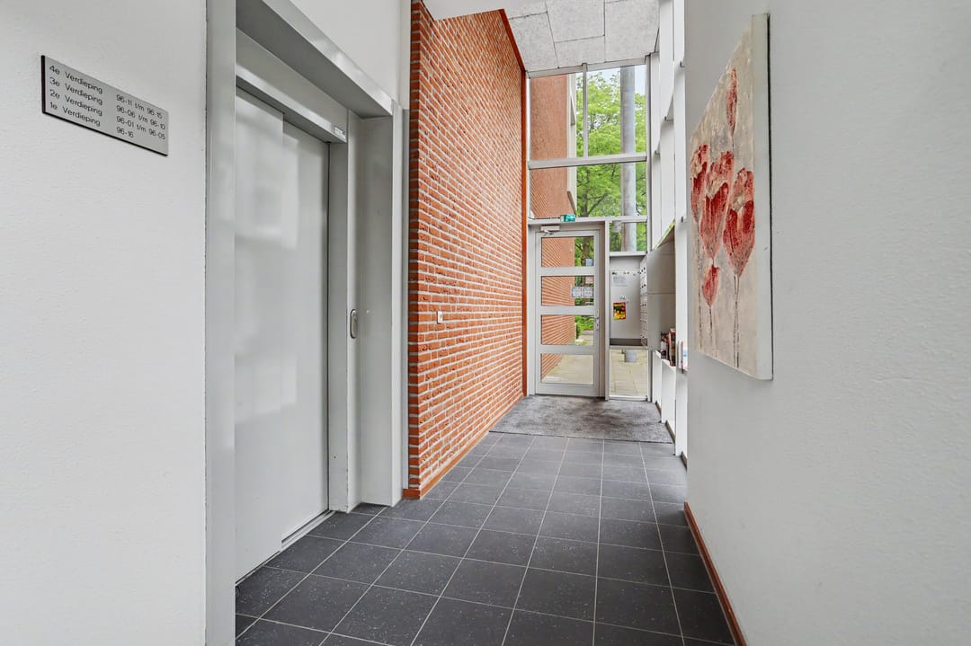Photo 22 of Ringbaan-West 96-02