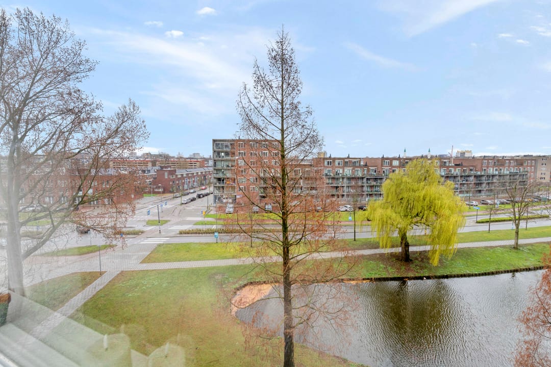 Photo 7 of Burgemeester Van Haarenlaan 1324