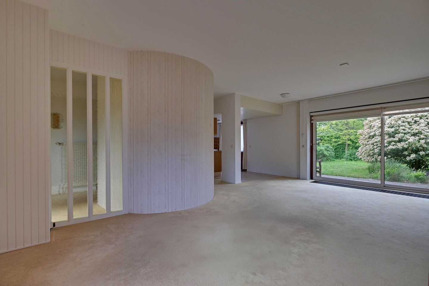 Spacious Terraced Home with Extension Potential and Deep Southwest-Facing Garden — 10