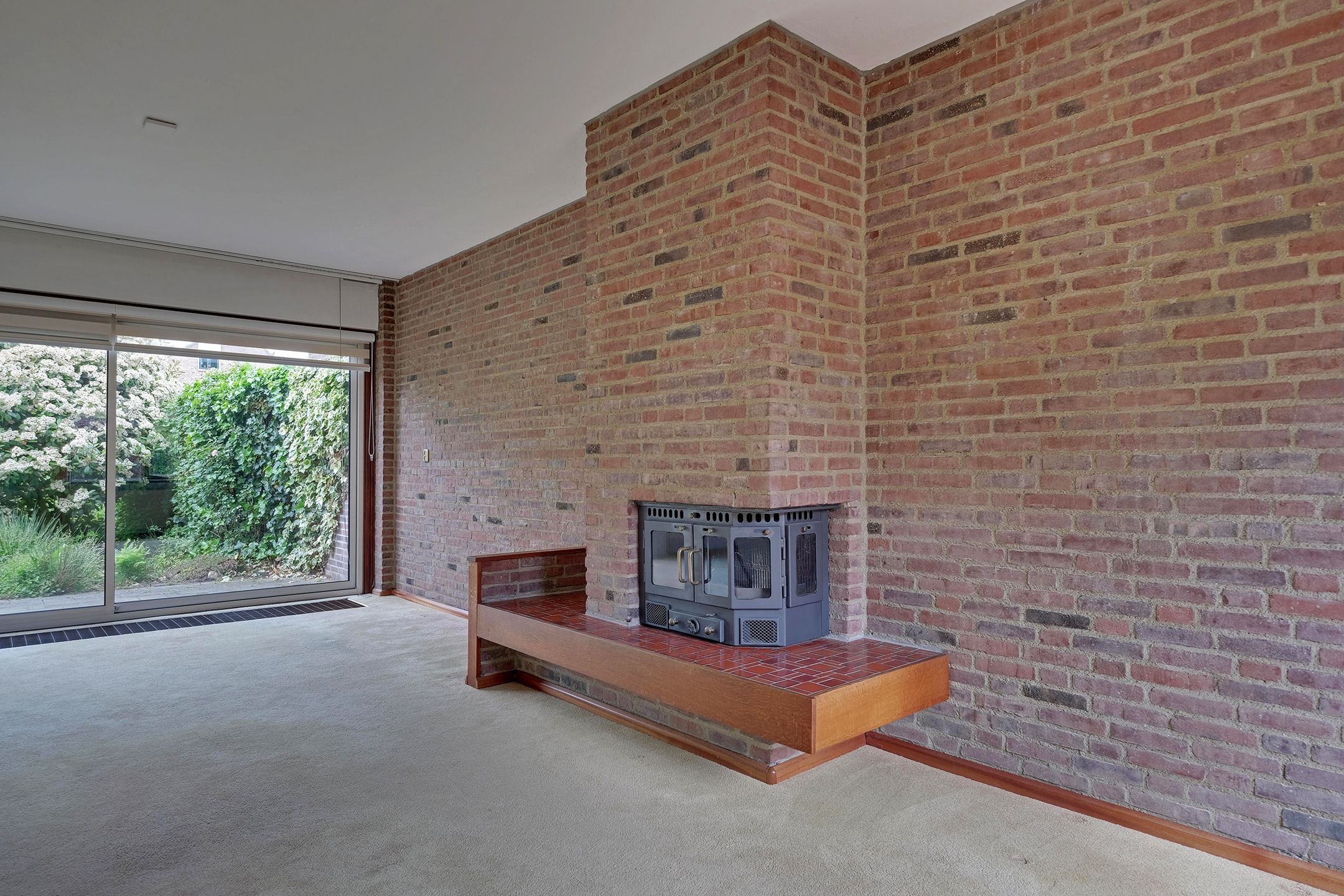 Spacious Terraced Home with Extension Potential and Deep Southwest-Facing Garden — 9