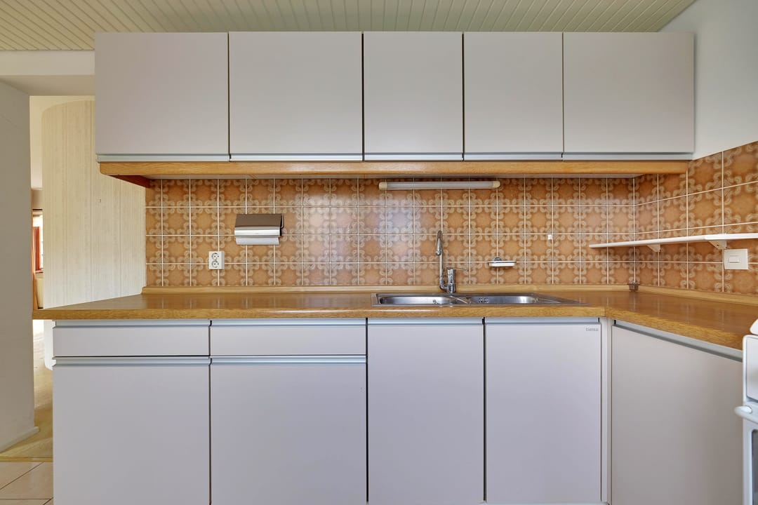 Spacious Terraced Home with Extension Potential and Deep Southwest-Facing Garden — 11