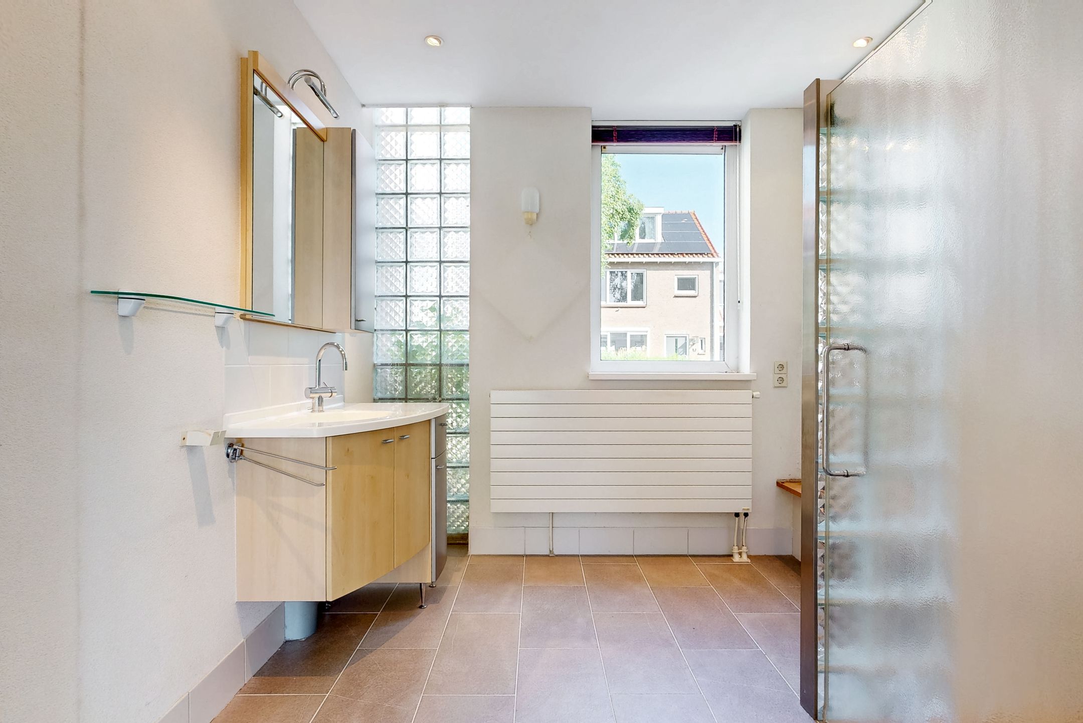 Photo 12 of Sandbergstraat 8
