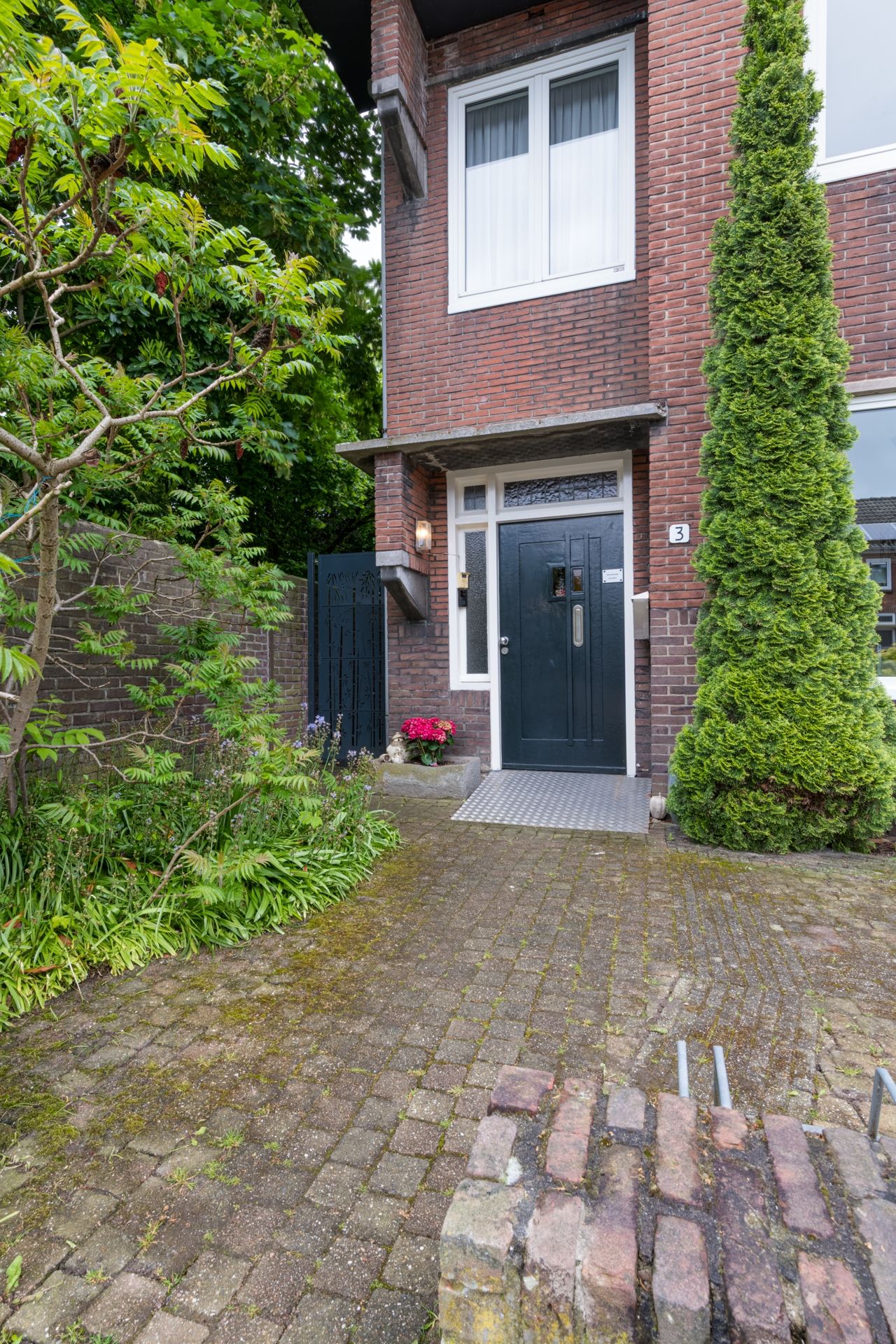 Foto 3 van Begoniastraat 3