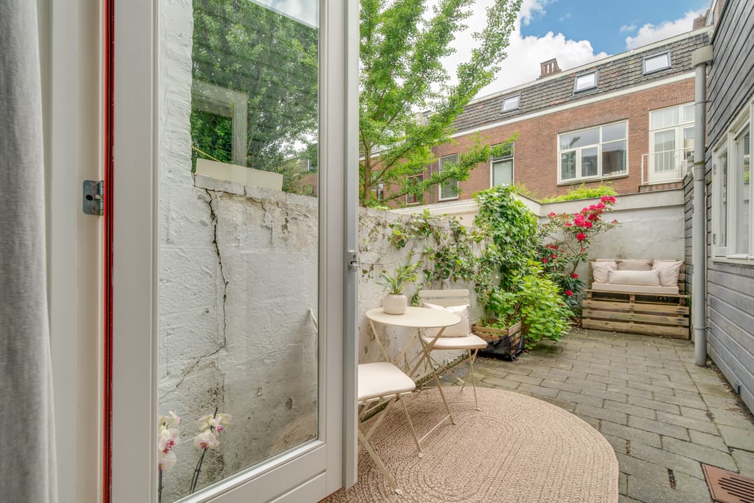 Photo 17 of Coornhertstraat 24