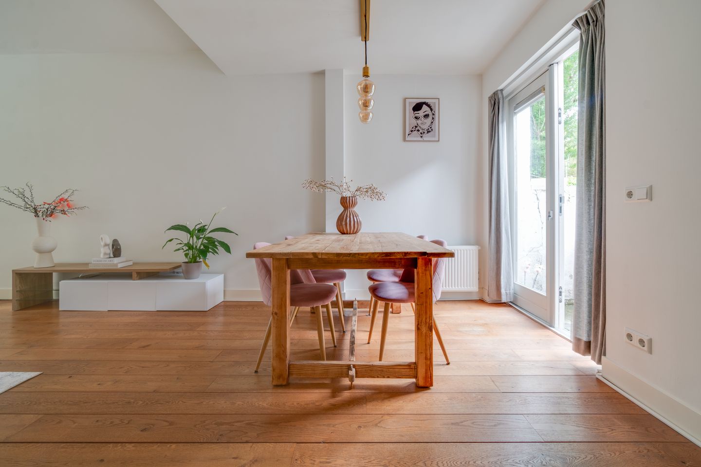Photo 14 of Coornhertstraat 24