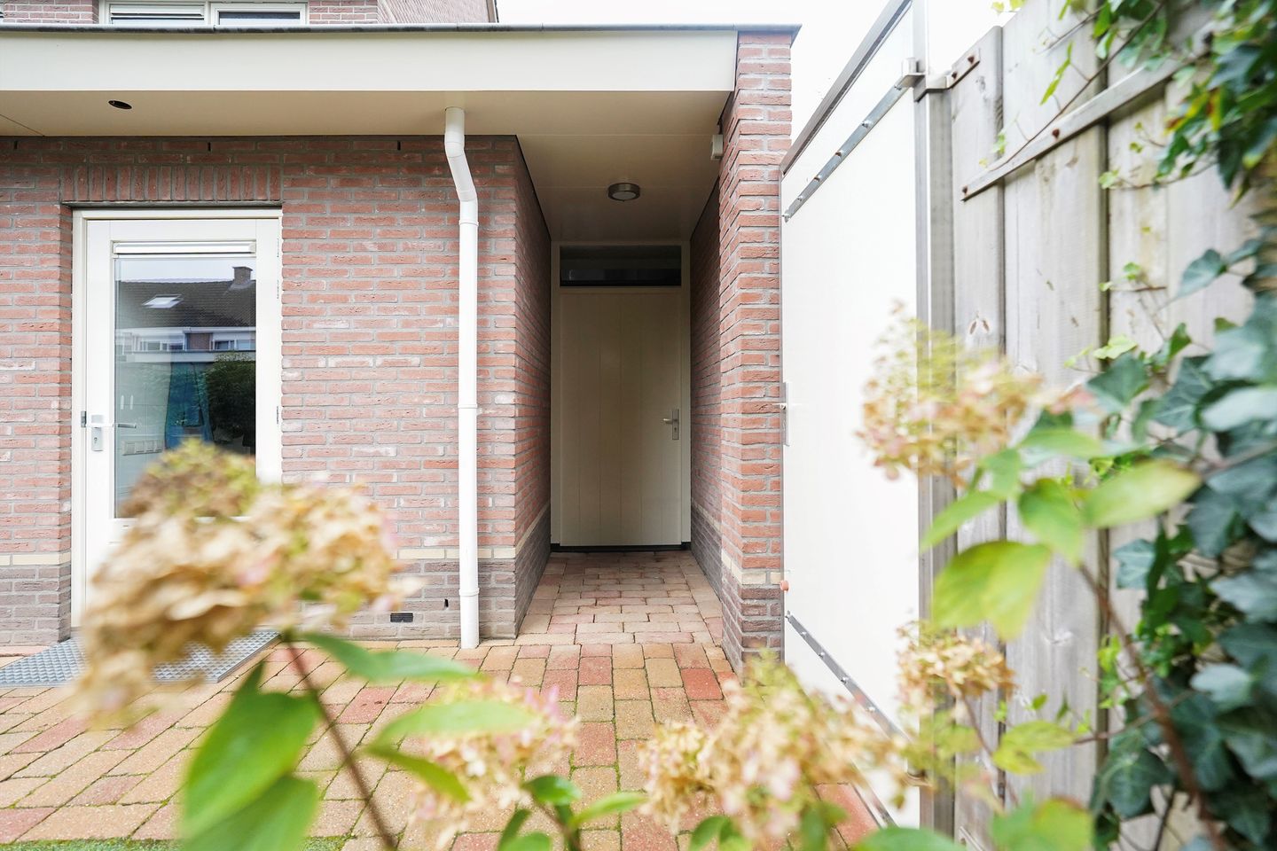 Foto 19 van Meerkoetstraat 21