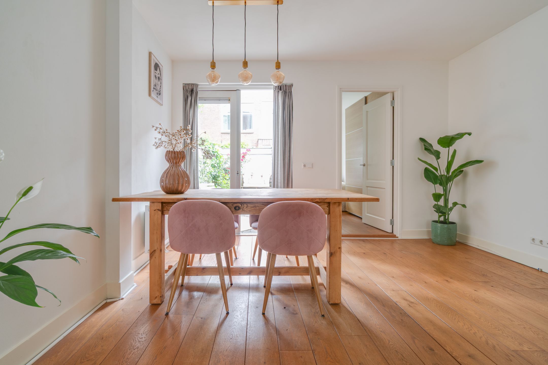 Photo 15 of Coornhertstraat 24