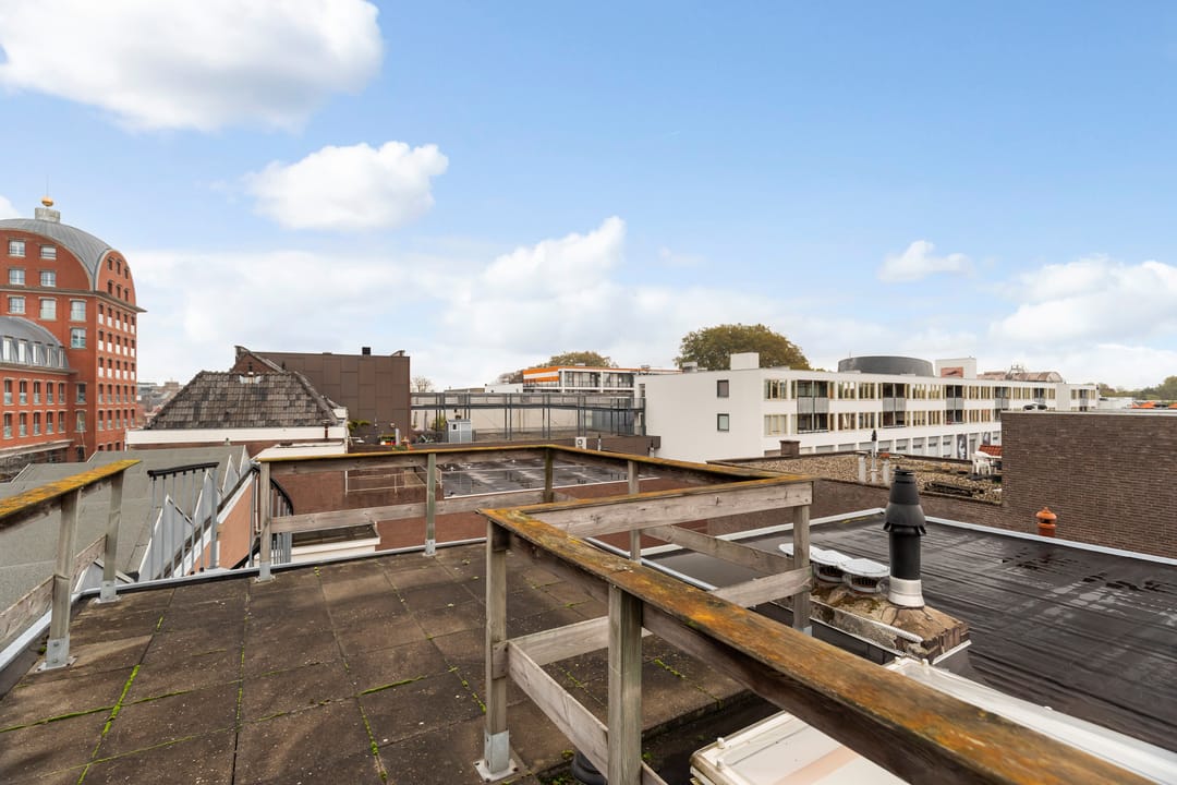 Photo 41 of Vriesestraat 72