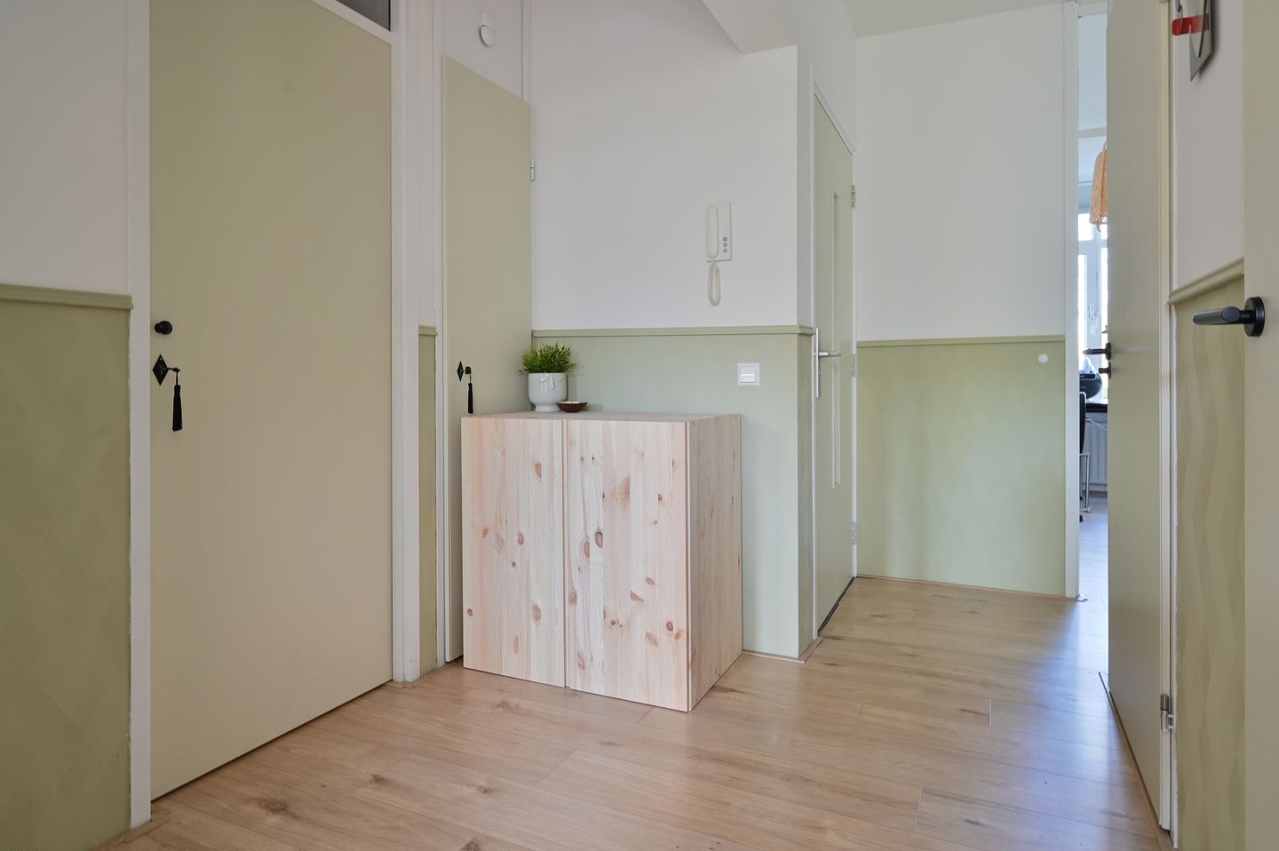 Photo 10 of Voordek 49