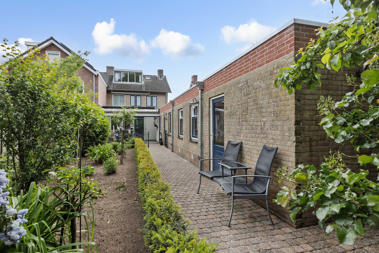 Photo 25 of Schoolstraat 21