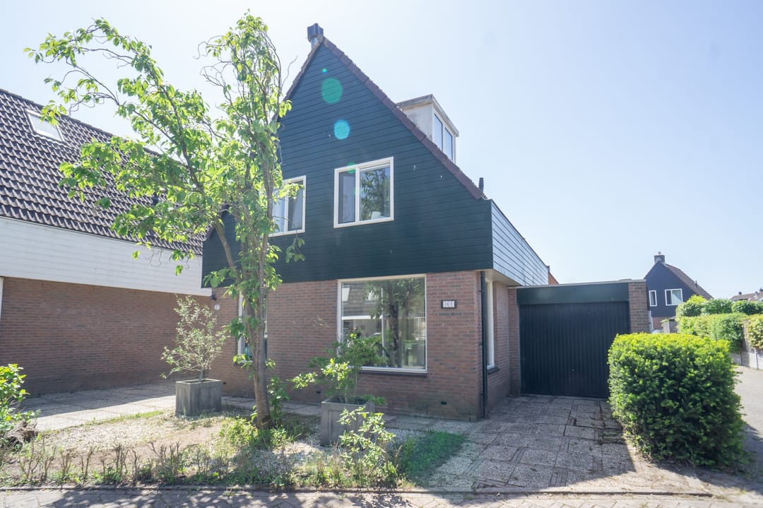 Foto 43 van Valkenierstraat 37