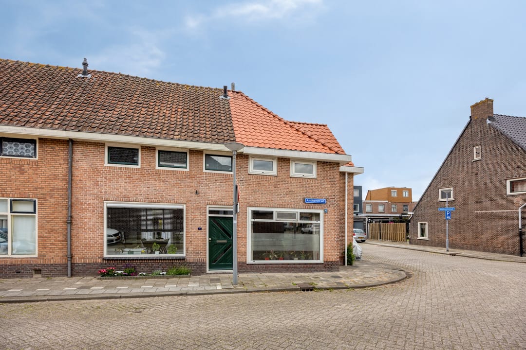 Foto 1 van Antilopestraat 4