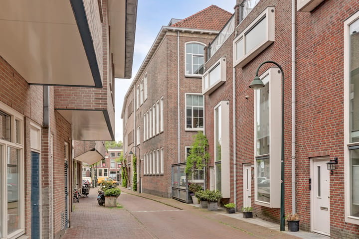 Appartement te koop: Voorstraat 36A, Delft