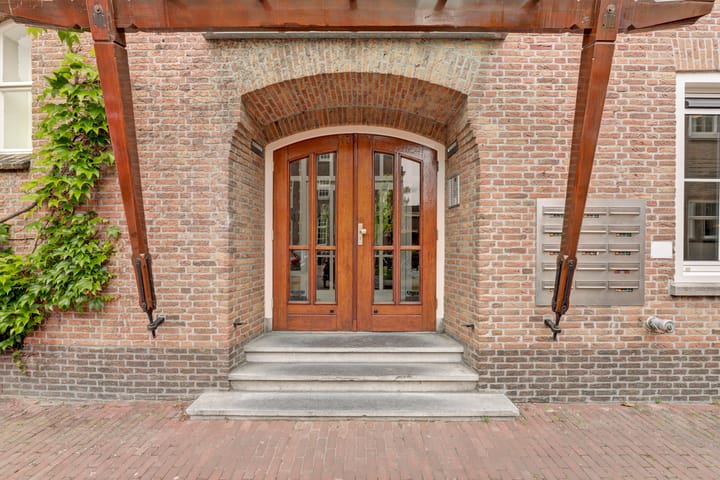 Appartement te koop: Voorstraat 36A, Delft