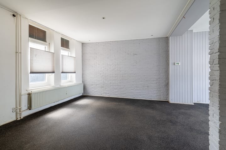Twee-onder-één-kap te koop: Hekeleweg 3, Landgraaf