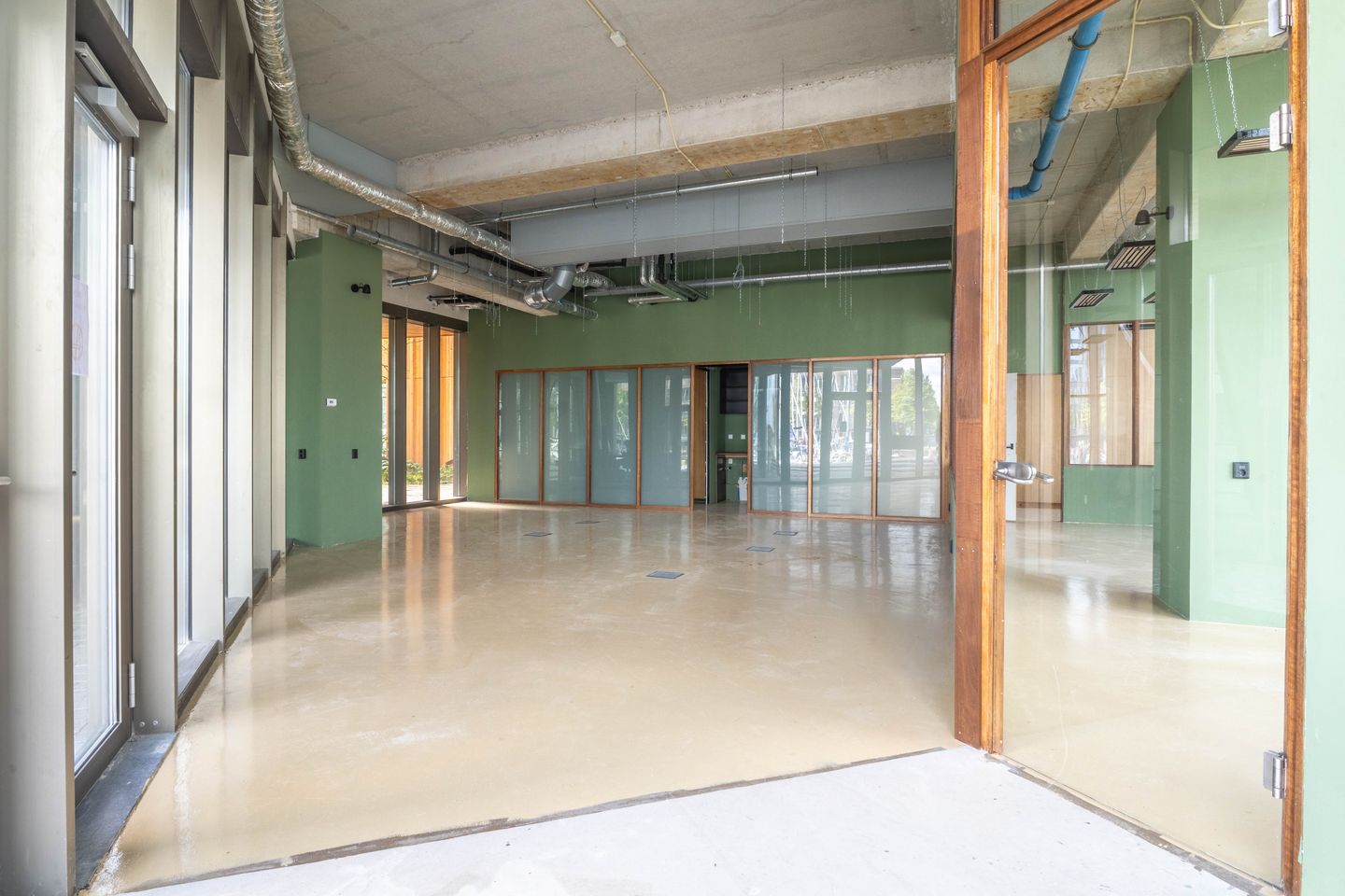 Bekijk foto 4 van Krijn Taconiskade 567