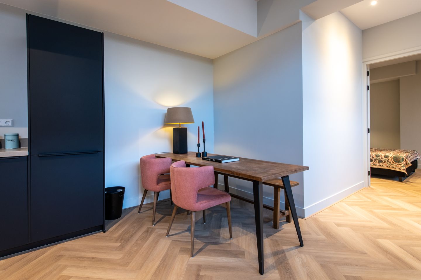 Renovated Ground Floor Apartment with Energy Label A+ and Indoor Terrace — 25