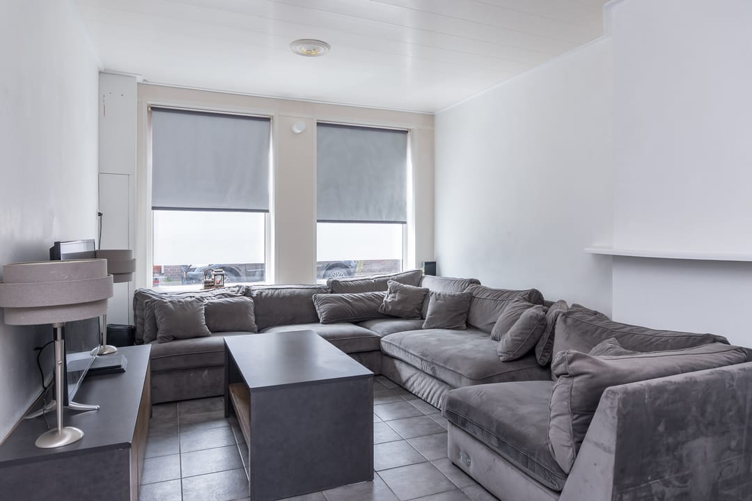 Bright terraced house with sunny garden and spacious attic potential — 8
