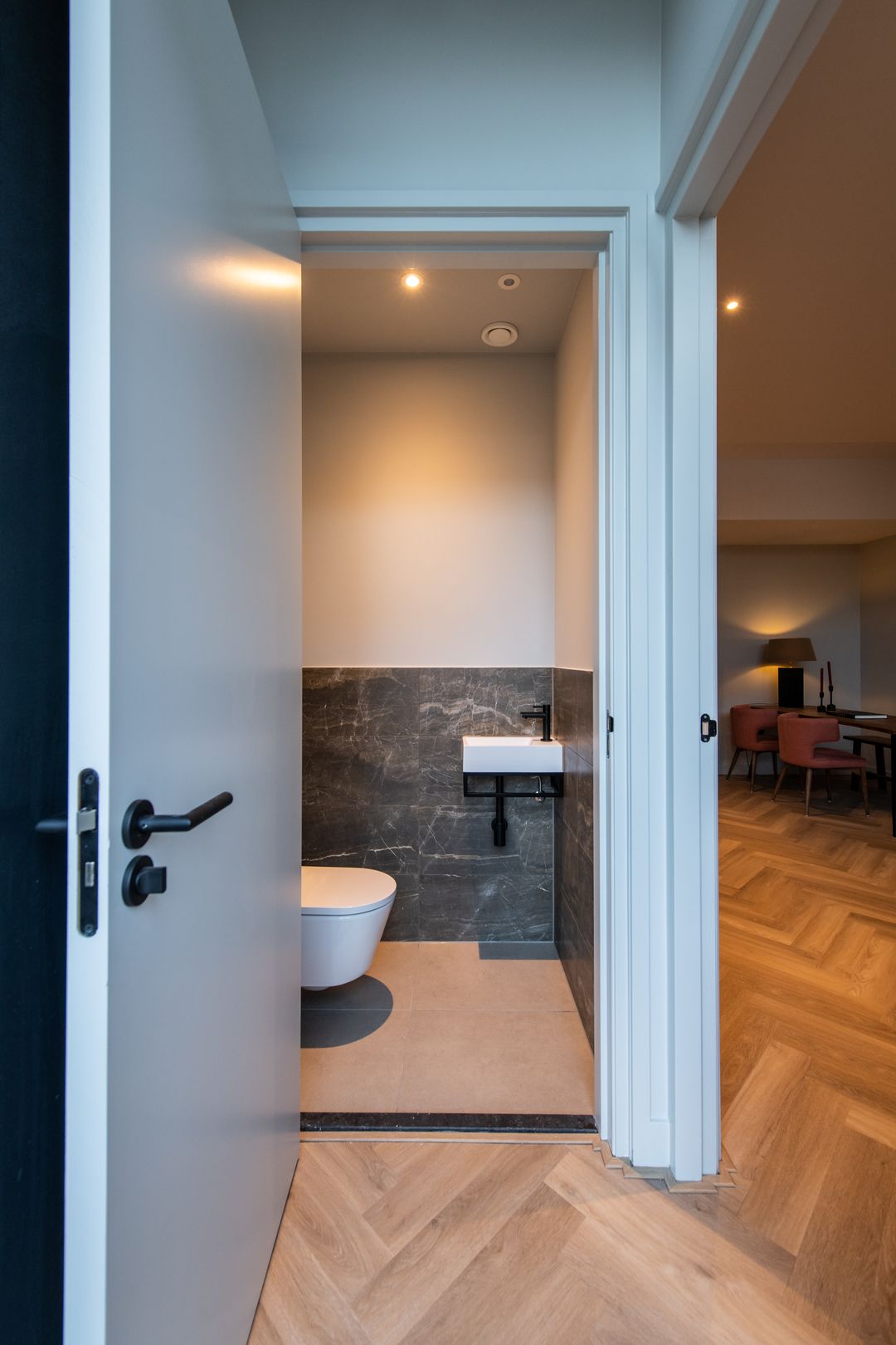 Renovated Ground Floor Apartment with Energy Label A+ and Indoor Terrace — 22