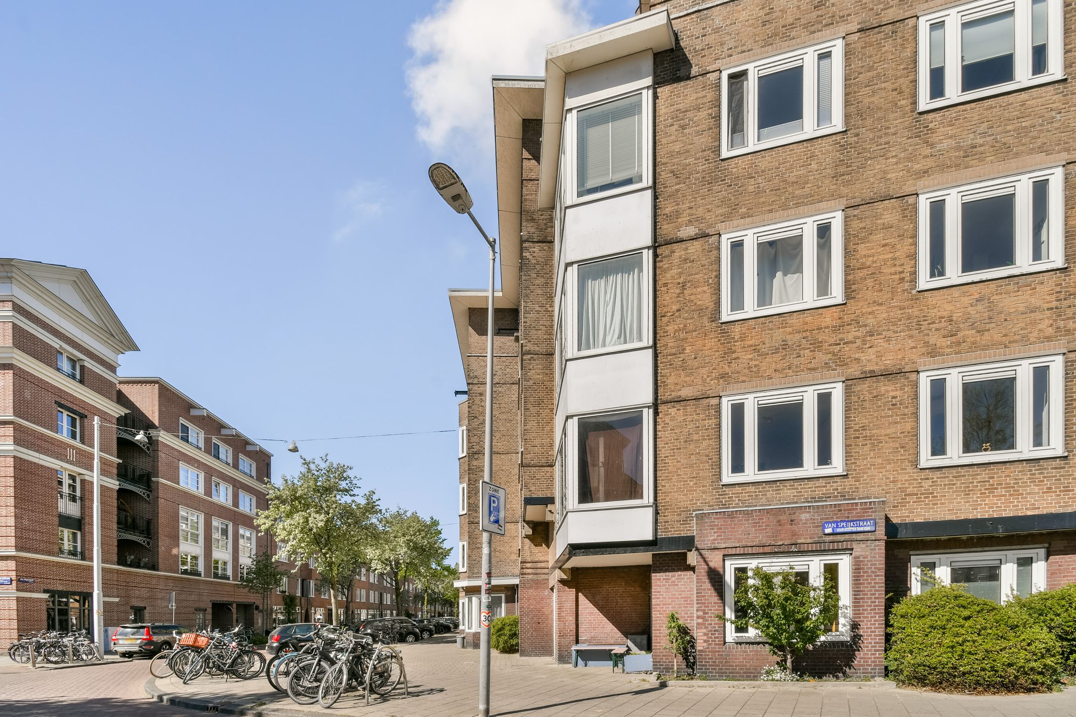 Foto 3 van Van Speijkstraat 2-H