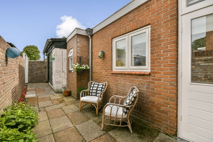 Tussenwoning te koop: Arendsweg 93, Beverwijk