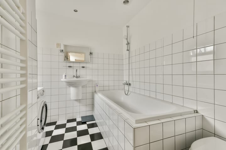 Tussenwoning te koop: Arendsweg 93, Beverwijk