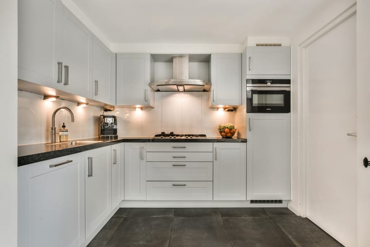 Tussenwoning te koop: Louise de Colignylaan 52, Vlaardingen