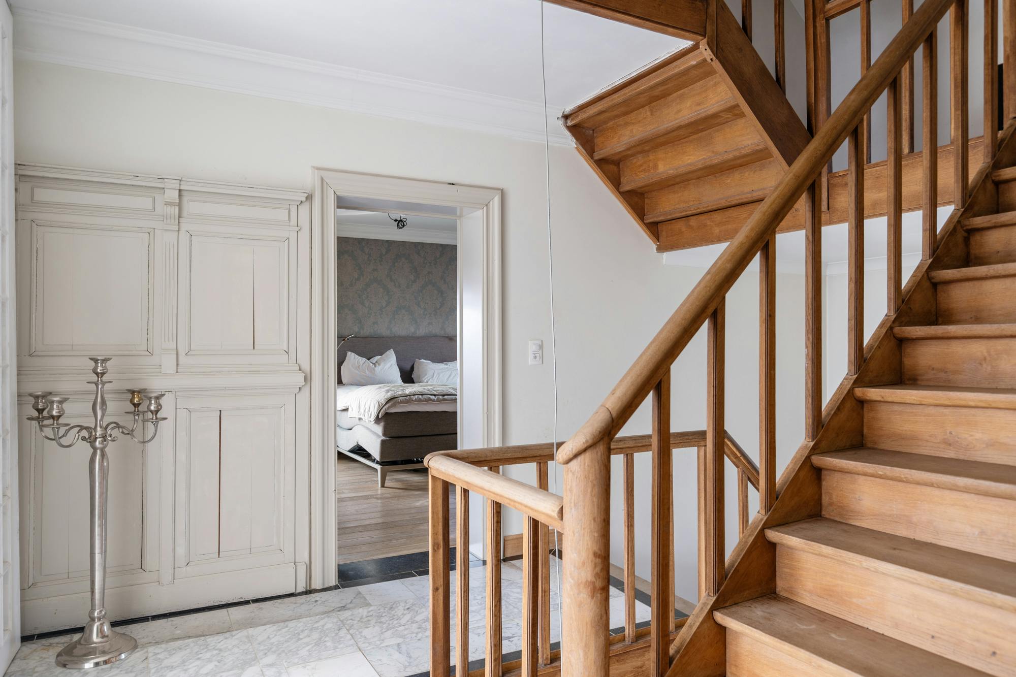 Historic 'Le Petit Chateau' Mansion with Luxury Amenities in Opglabbeek — 12