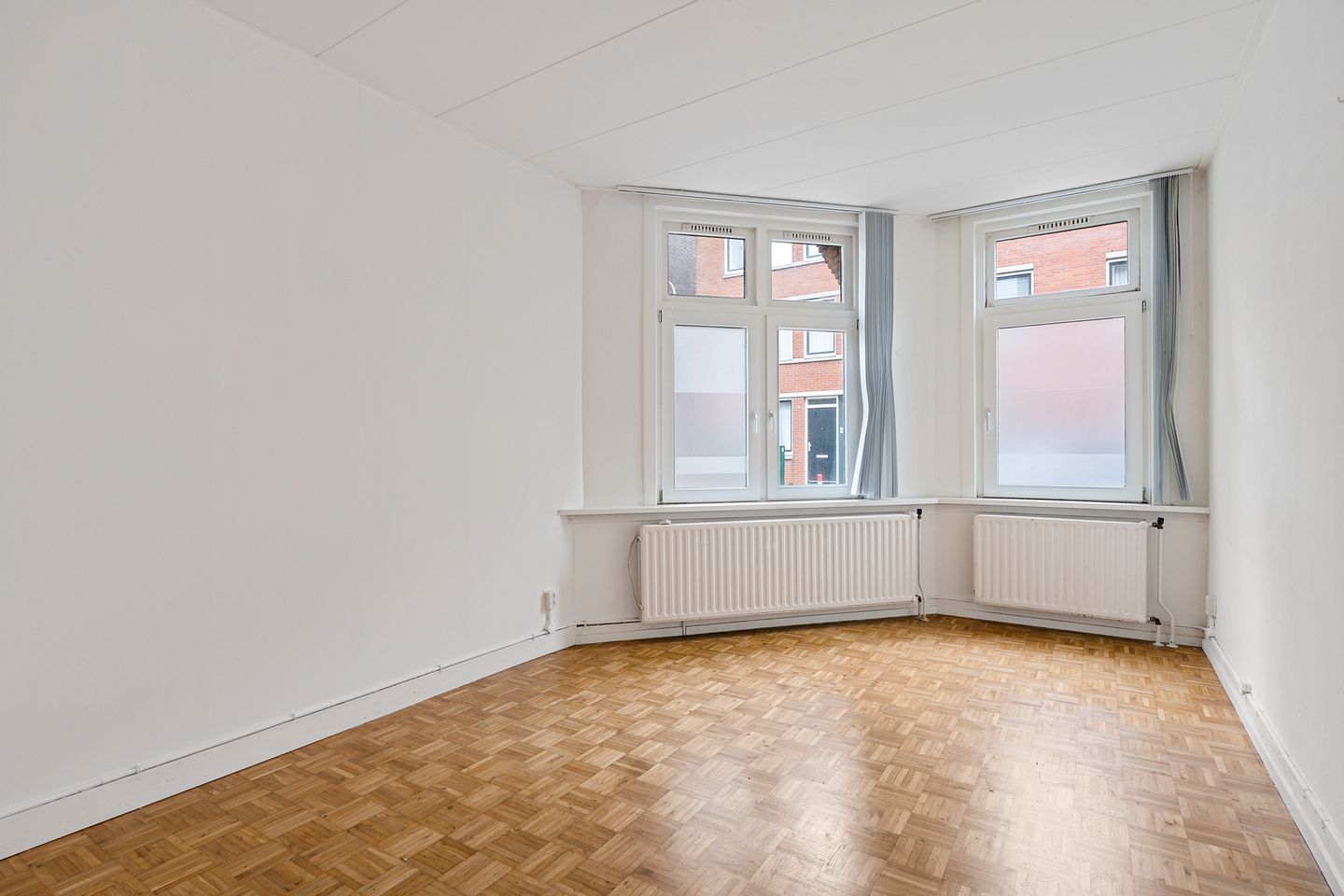 Foto 4 van Reggestraat 2