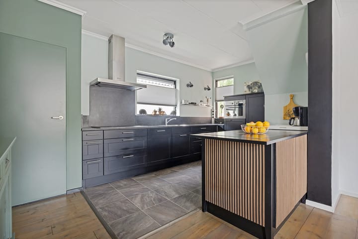 Photo 3 of Oosterstraat 95
