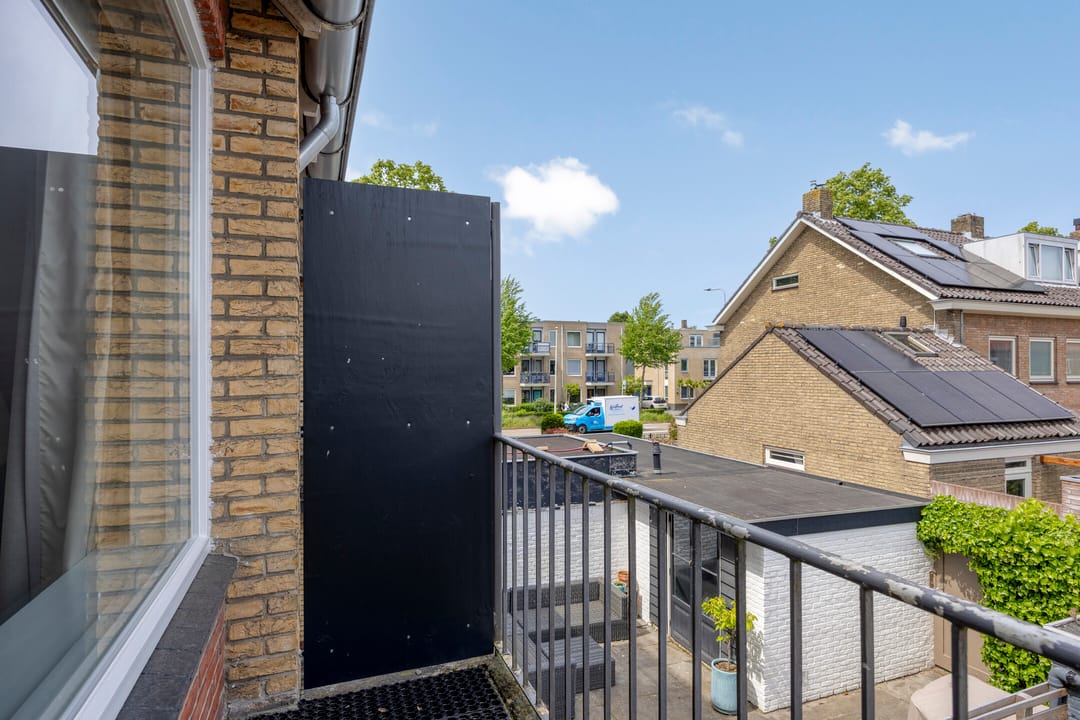Photo 17 of de Ruijterstraat 5
