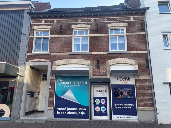 Bovenste straat 11, Echt