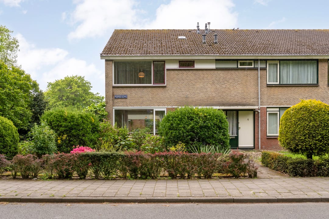 Foto 1 van Schubertstraat 2
