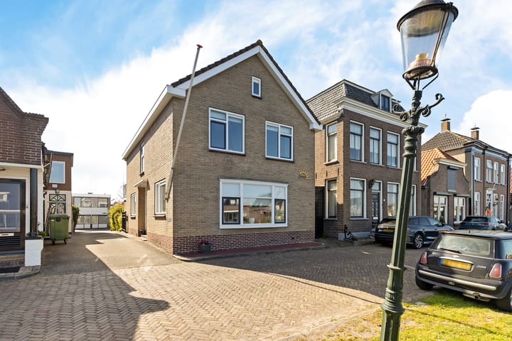 Vrijstaande woning te koop: Groot Lageland 15, Zwartsluis
