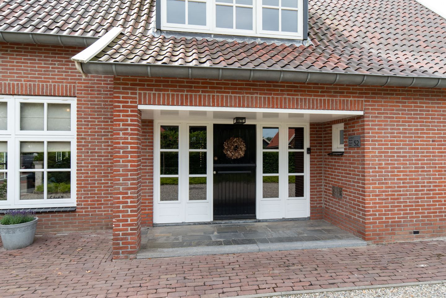 Foto 5 van Denekamperstraat 52
