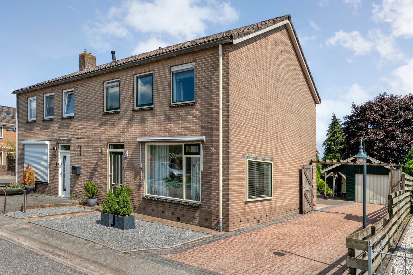 Photo 49 of Hoofdweg 42