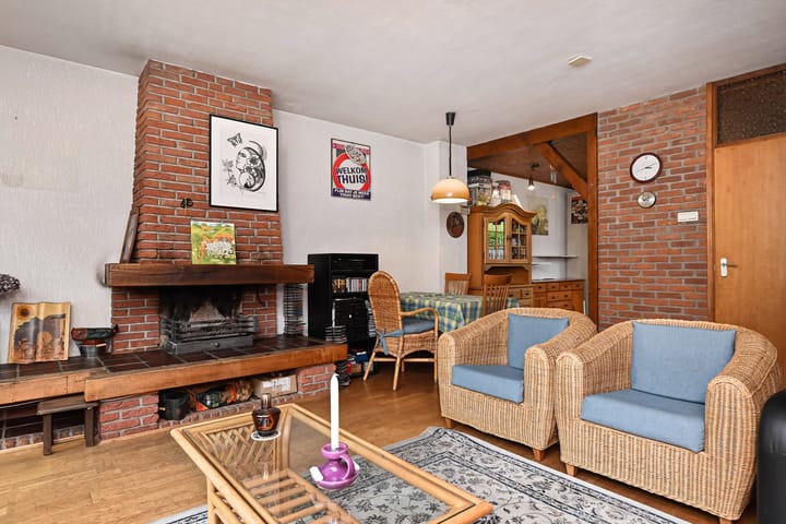 Tussenwoning te koop: Valenberg 15, Zoetermeer